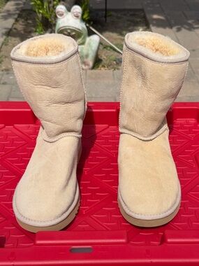 UGG Chestnut Tan Classic Shearling Moccasin Boots